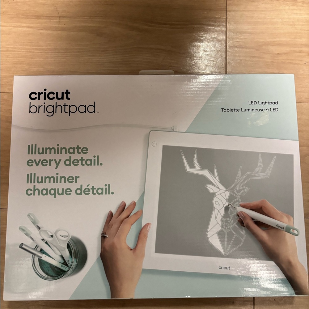 Cricut BrightPad Mint LED Lightpad 11.5x9 Inch USB Never Opened